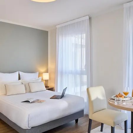 Aparthotel Zenitude Hotel-residences Centre *